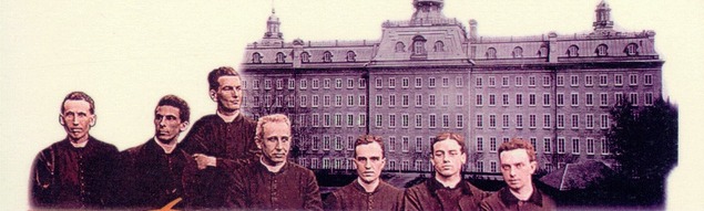 Montage de la couverture du livre sur les Archives du Séminaire de Québec publié par le Musée de l'Amérique française