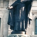 Statue du monument érigé à François de Laval en 1908 Statue du monument érigé à François de Laval en 1908