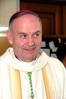 Photo de Mgr Paul Lortie Photo de Mgr Paul Lortie