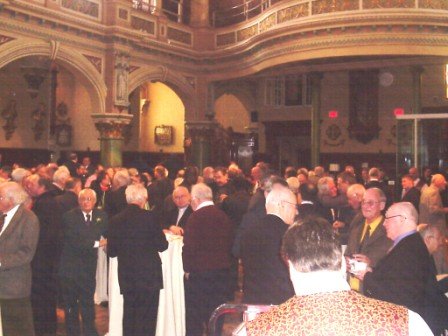 Journée des prêtres 26 mars 2008 en l'honneur de François de Laval : repas vue d'ensemble 1